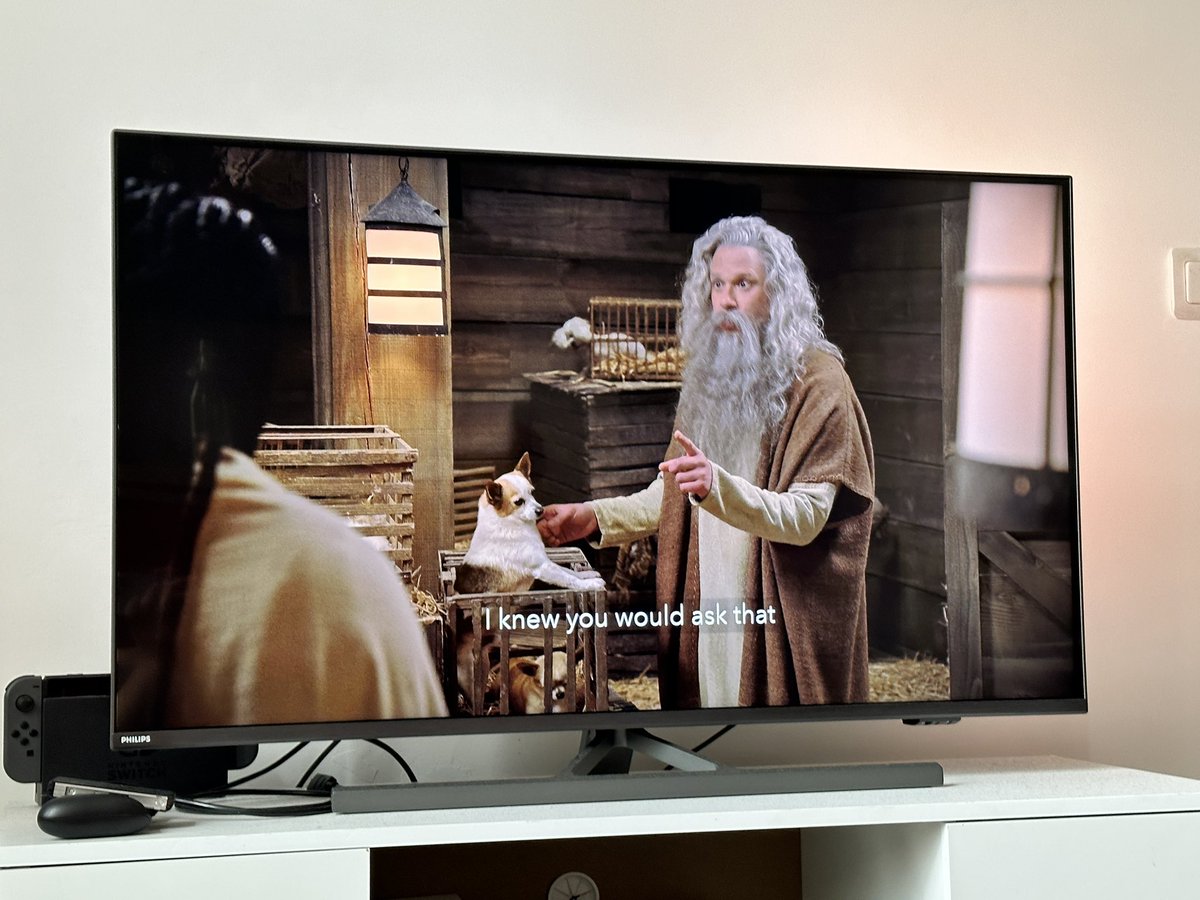 LaManieduCinema's tweet image. Je découvre aujourd’hui que #HistoryOfTheWorldPartII de Mel Brooks est dispo sur @DisneyPlusFR et c’est juste hilarant ! 
De la parodie en veux-tu en voilà et un casting fou : Jack Black en Staline, Seth Rogen en Noé et Taika Waititi en Freud

Mel Brooks mon Dieu sur Terre ❤️