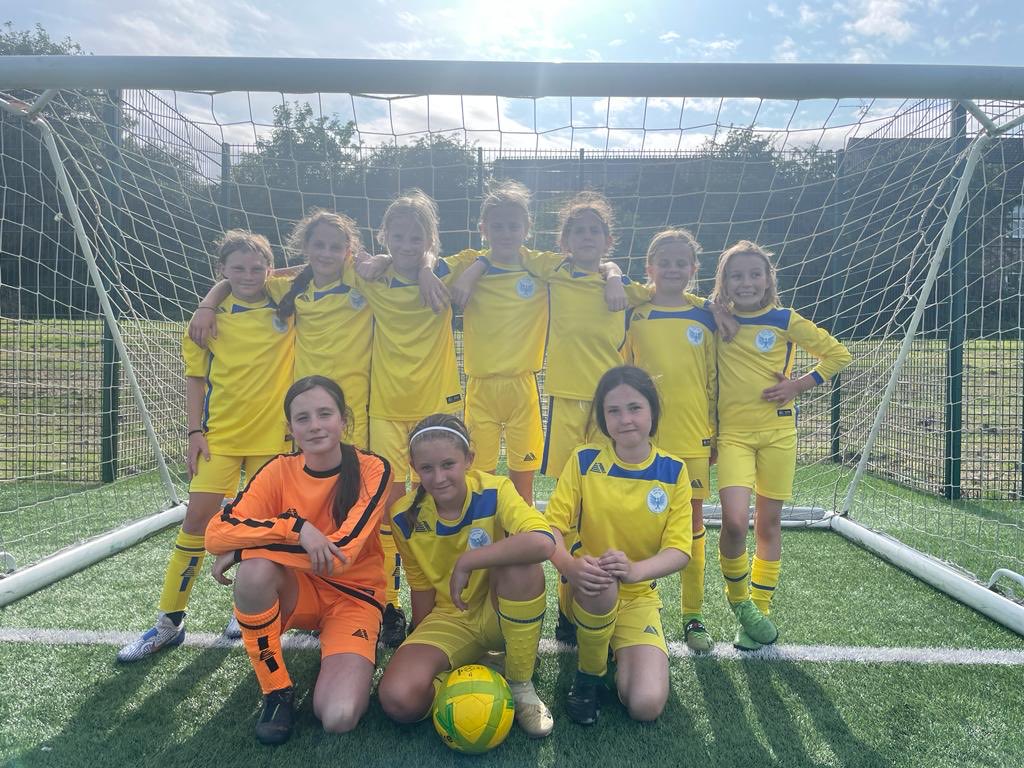Well done girls in the league finals last night. You have been an amazing team and everyone was really proud to see you all play together for the last time. Good luck to our year 6s who are moving on. Keep playing football girls!