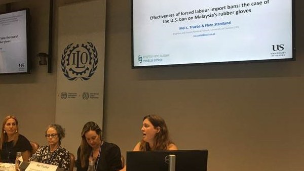 👏🏾@MeiTrueba & Ffion Staniland, 4th-year medical student @BSMSMedSchool, presented their research at @ilo Regulating Decent Work Conference Their presentation explored whether (and how) import bans can be an effective tool for improving working conditions 👇🏾 #ResearchWithImpact