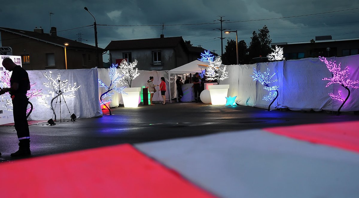 luxetdeco's tweet photo. #Bal des #pompiers – St Priest 2014-2018 https://t.co/f3b4wDszrA #ledlocation https://t.co/ayhcFDQ4vO
