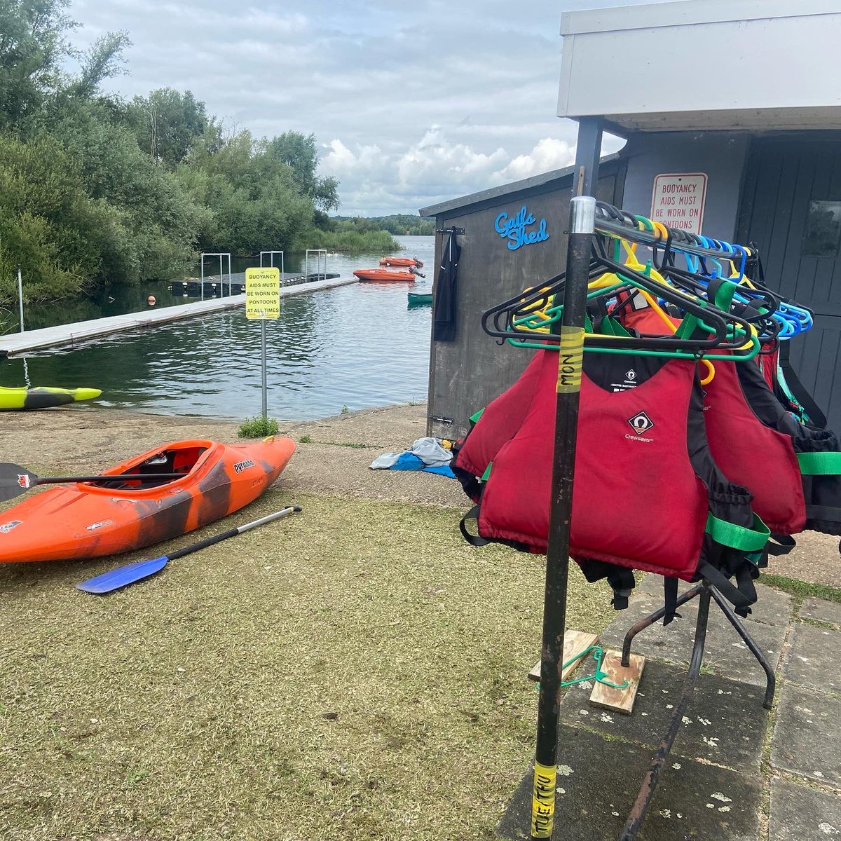 CCOutdoorEd's tweet photo. #CCOE We are enjoying welcoming @CCSixthForm to the lake for their end of term water day! Everyone enjoying Canoeing, Sailing and a BBQ! #CCAimHigh #CCBeliveInYourself #CCMakeADifference @CCSFHead @CCOutdoorEd https://t.co/BYZoxIIHbq