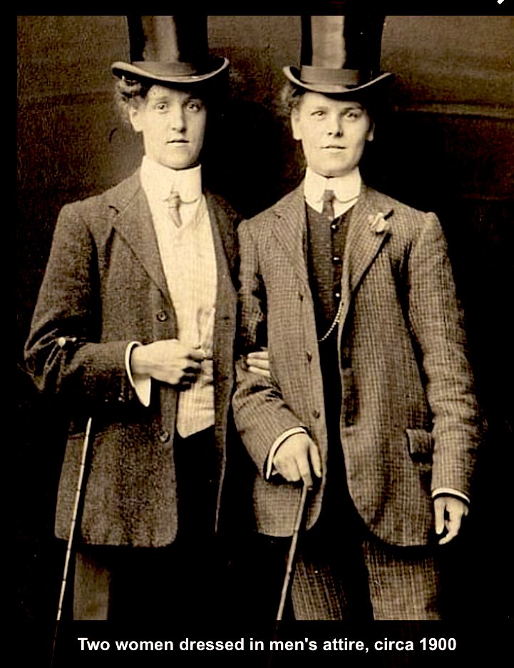 Two women dressed in men’s attire, c.1900.
#lesbianhistory