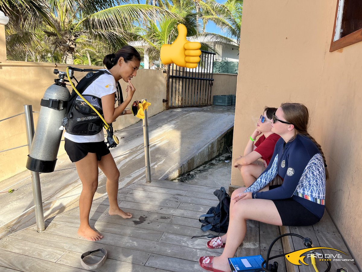 ProDiveInt's tweet image. 𝗛𝗲𝗹𝗽 𝘂𝘀 𝘃𝗼𝘁𝗲 in the comments! These are the 3 finalists of our 20th #anniversary photo contest:
👍"2 Kids Discover Scuba" ©Marc-Andre
🩷"3 Amigos in Cozumel" ©Anne-Marie
😂"Crazy Belgian Air Divers" ©Steven &amp;amp; Muriel

@PADI #scubadiving #Mexico #Contest