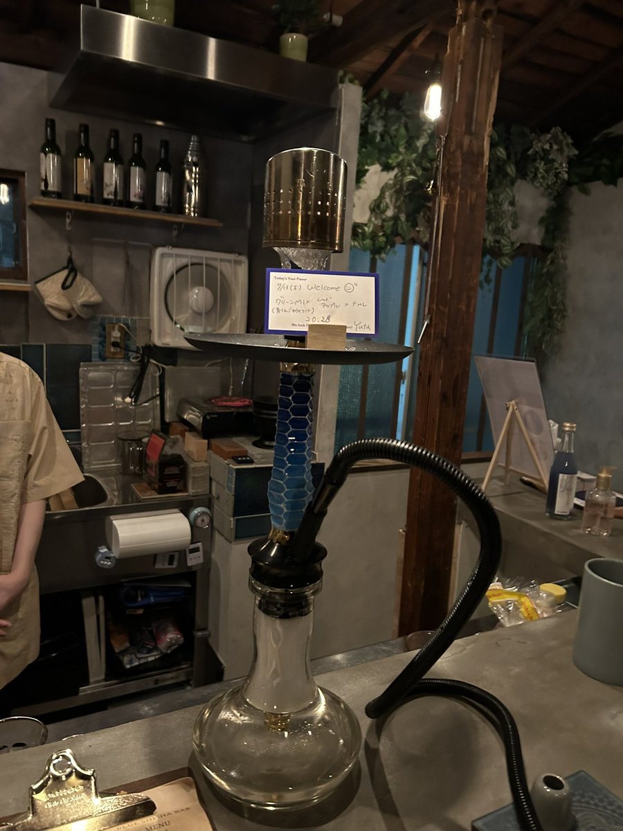 sibuvvv's tweet photo. @Blue_shishabar さんグリーンmix × レッドアップル　× FML https://t.co/DpQdwxJzcu