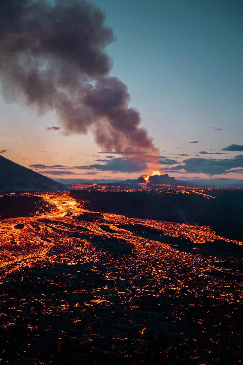 Day 3 at the eruption in Litli Hrútur, Iceland 🇮🇸🌋 #iceland #eruption