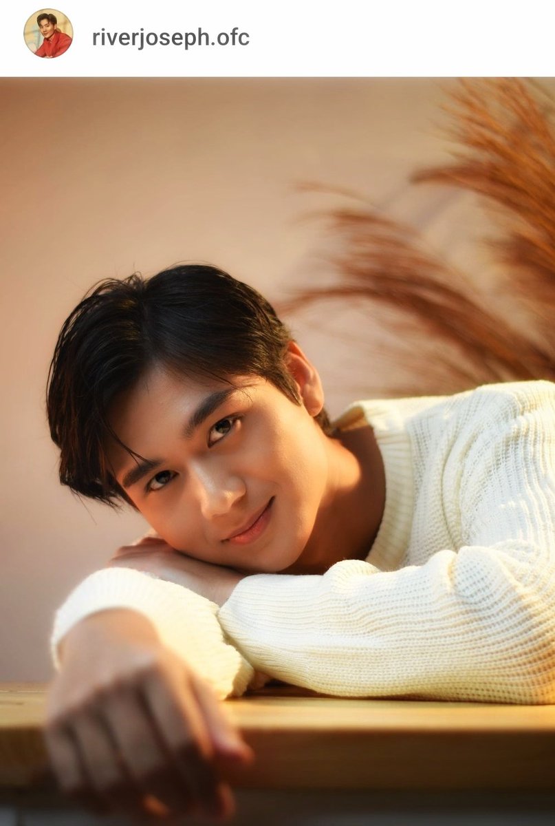 Most Handsome Man Alive 

Actor RIVER JOSEPH

#BradPitt vibe
#RiverJoseph
#BelleMariano 
#RijBelle
#KDLex
#KathNiel 
#DonBelle 
@iamriverjoseph
@bellemariano02
@keiaaemielle
@donnypangilinan
@ABSCBN 
@ABSCBNpr
@direklauren 
@alexailacad 
@iamandrea_b 
@TMZ 
@people
@gmanetwork https://t.co/lSUs7AE1MQ