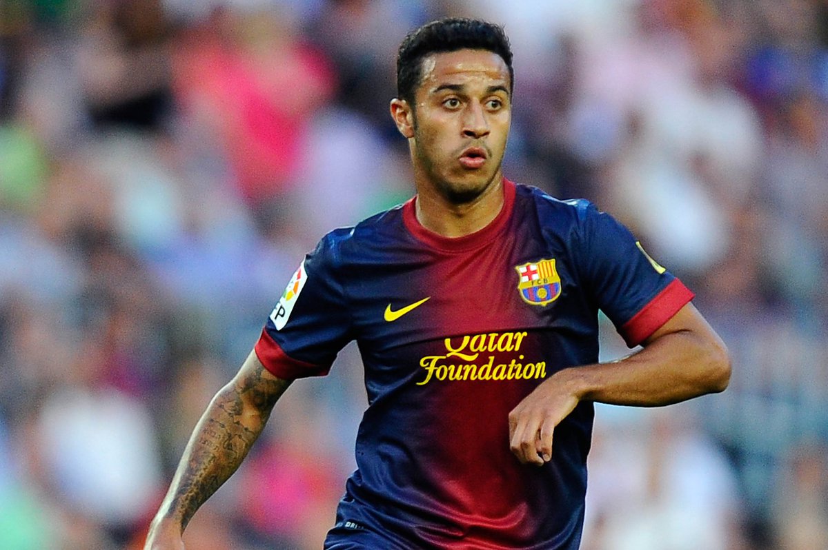 culehungars's tweet photo. 🚨🚨‼️ | BREAKING: Thiago Alcántara could return! Barça are interested in signing him and the player would accept a huge salary cut, but Liverpool demand a huge fee, which generates problems for the Catalans. 🚫 💣

Via: Blxck News (🥇) https://t.co/bS0DVDuDzB