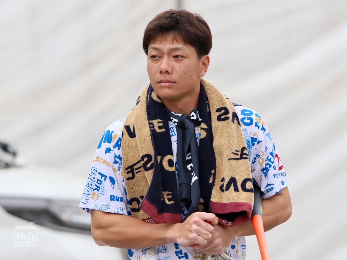 aobata_jpn's tweet photo. 見事に買いそびれたので実着用例をあげておきますね
#SSKBASEBALL
#スポーツSSK https://t.co/deSqCw1SCC