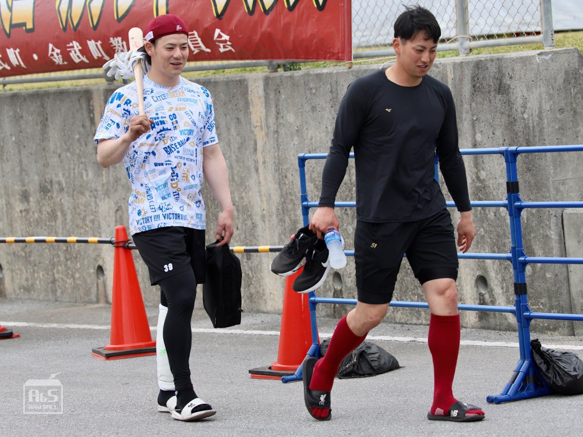 aobata_jpn's tweet photo. 見事に買いそびれたので実着用例をあげておきますね
#SSKBASEBALL
#スポーツSSK https://t.co/deSqCw1SCC