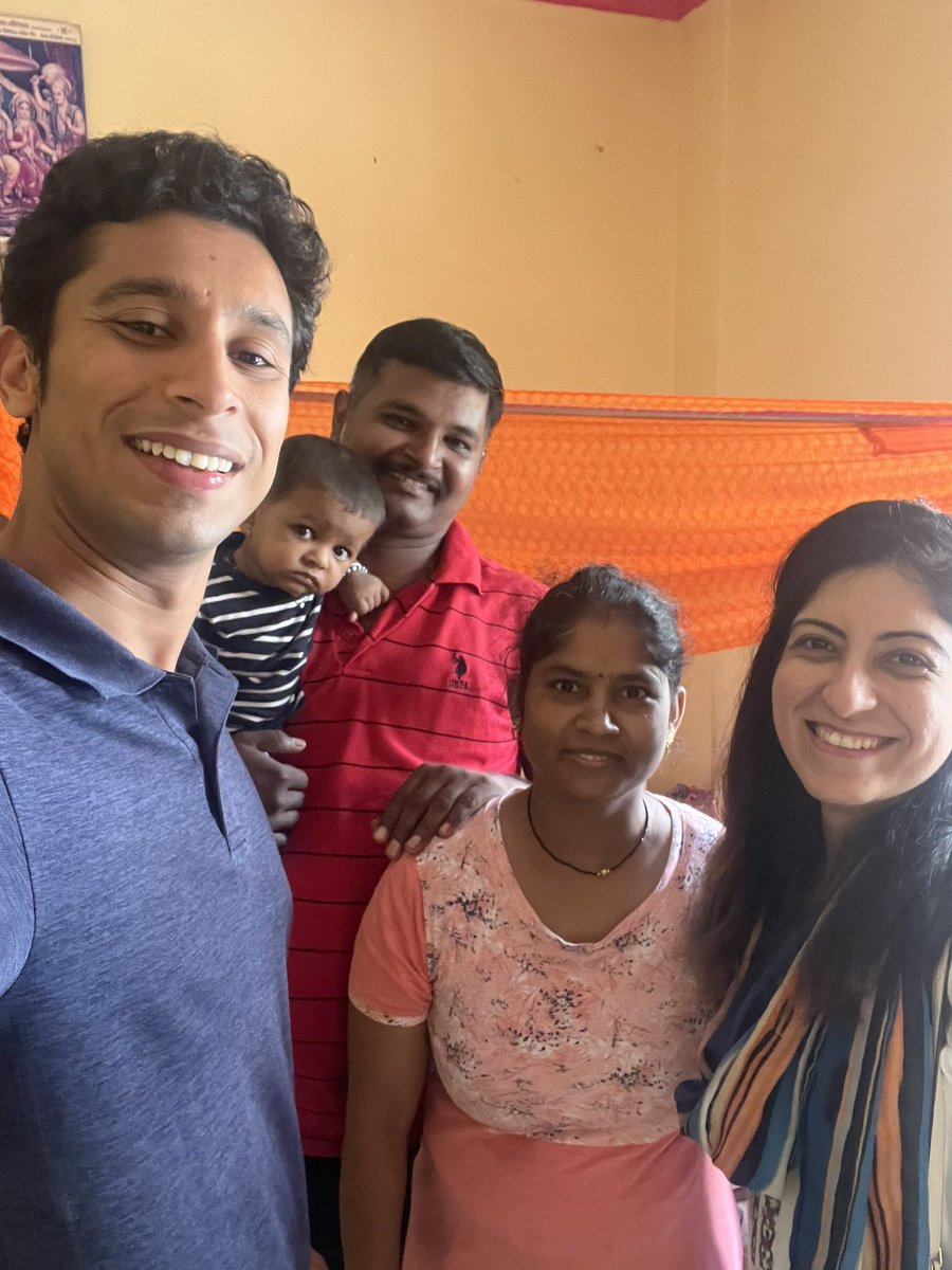 Met Sobha, a Meesho customer, at her humble home in Pune. She has ordered with us 40 times, and swears by the prices.

“Meesho ka matlab .. ghar ka saara samaan”, she blushes.

Her husband, is rather jealous of this love: “Jab dekhta hu madam, yeh Meesho par hi rehti hai!!” 💕