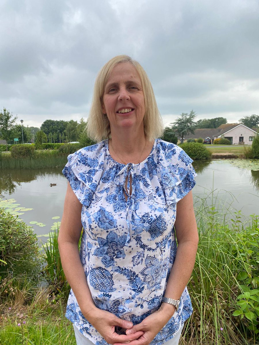 PennineCareNHS's tweet photo. Good luck to our #PennineCarePeople in the @GMchampions2023 awards, we're proud to have 4 finalists:

👩‍🎓Learner of the year-@Amy26x
🏆Special recognition - Jill Dodge @PennineCAMHS
🙌Leadership -@karen_maneely
🤝Collaboration – mental health joint response service, with @gmpolice https://t.co/RqW3k3IZvH