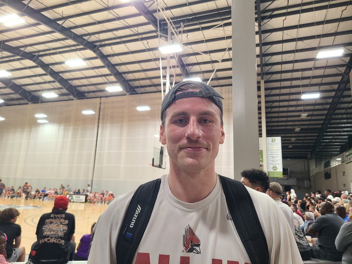 Went out to the <a href="/dizzyruns/">Dizzy Runs Pro-Am</a> Pro-Am and caught up with a half-dozen players I covered in high school about their journey in basketball. Asked them: “What would you go back and tell the 17-year-old you?”  bit.ly/3pR6BCL