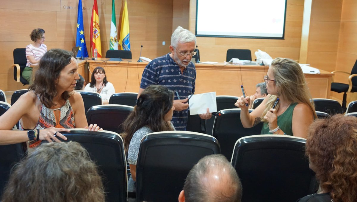 CAONGD's tweet image. 👥Sigue el debate entre las coordinadoras provinciales, una puesta en común de las dificultades y las posibilidades más allá del #23J
#NosVaElFuturoEnEllo