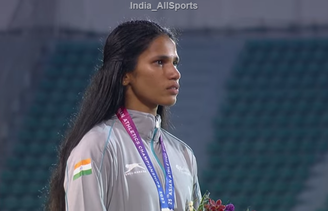 India_AllSports (@india_allsports) on Twitter photo Our girl Jyothi Yarraji on the victory podium after winning GOLD medal in 100m Hurdles at Asian Athletics Championships โค๏ธ
<a href="/afiindia/">Athletics Federation of India</a>
#AsianAthletics2023 Our girl Jyothi Yarraji on the victory podium after winning GOLD medal in 100m Hurdles at Asian Athletics Championships โค๏ธ
<a href="/afiindia/">Athletics Federation of India</a>
#AsianAthletics2023