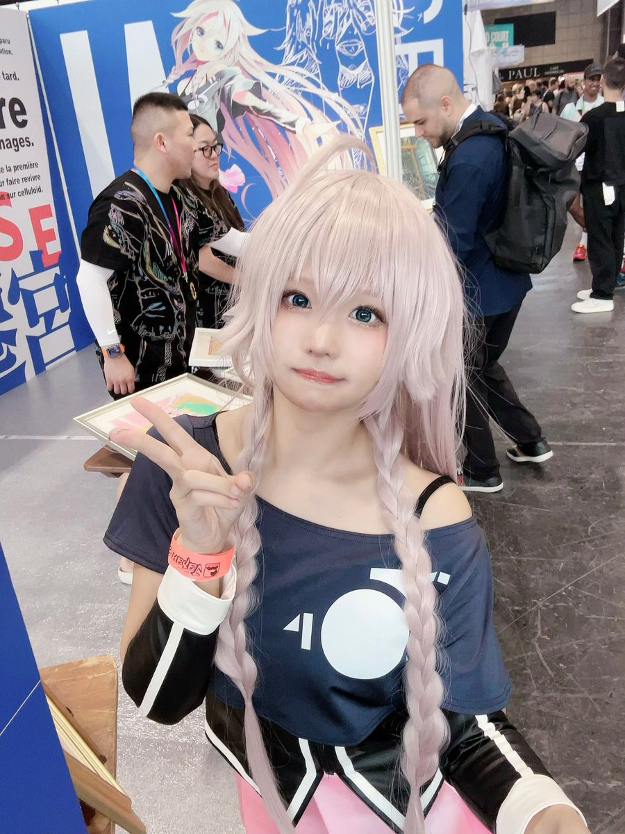 k_purarine's tweet photo. I'm standing at the booth of @celluloid_lab (Hall 5A L184)!
Pease come and visit me✨

@japanexpo #JapanExpo 

#セル画ラボ
#CELLAB https://t.co/WRGj4bv6hR