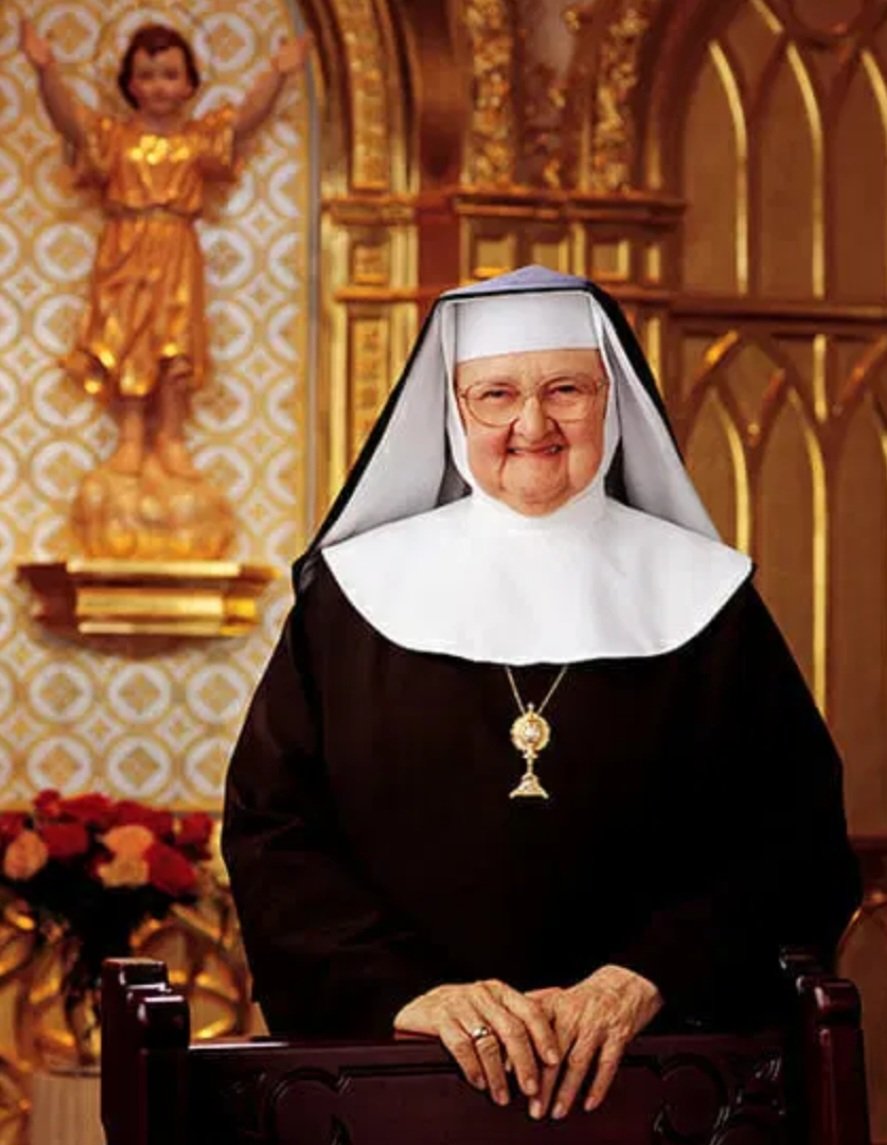 Chrześcijaństwo to sposób życia - sposób myślenia - sposób działania, który jest sprzeczny ze światem. - Matka Angelica, założycielka EWTN Global Catholic Network.