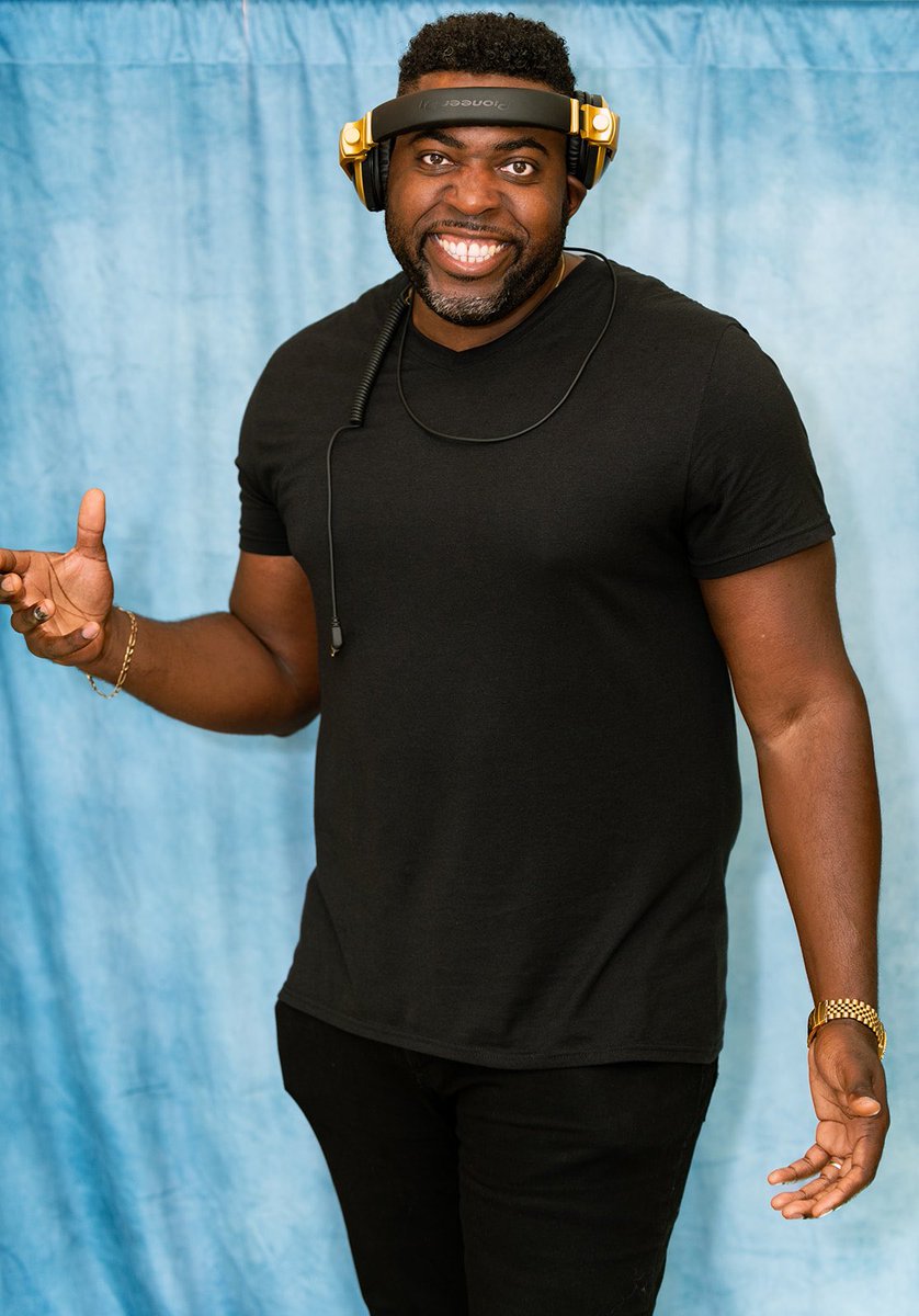 DramanticsMgmt's tweet photo. These headshots from Creative Connect, tho? 💣

Thanks for making the community look goodP photography! 

Stayed tuned for details on the next one. 

#atlantanetworking #creativecommunity #blackcreatives #headshots #photography https://t.co/zyJvE0PMse