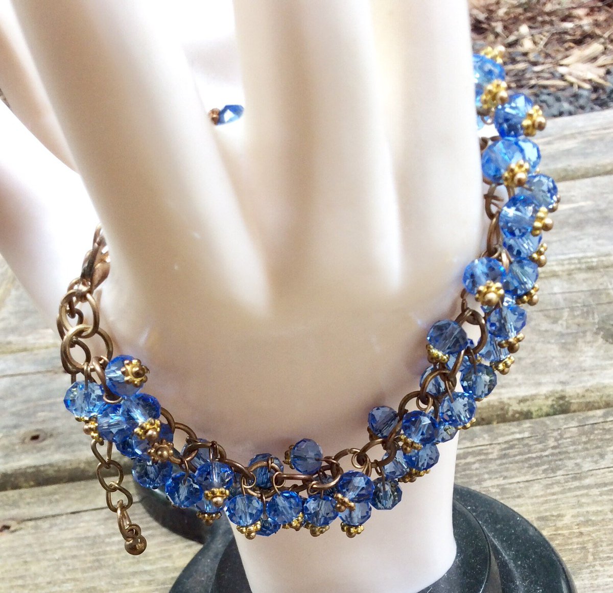 CA$35.00
Vintage transparent faceted blue beaded Bracelet, #vintageweddingfashions #80sJewelry available from crow vanity jewelry on Etsy #etsyjewellery #etsyvintage #etsyvintagejewelry #vintagebracelets #braceletoftheday