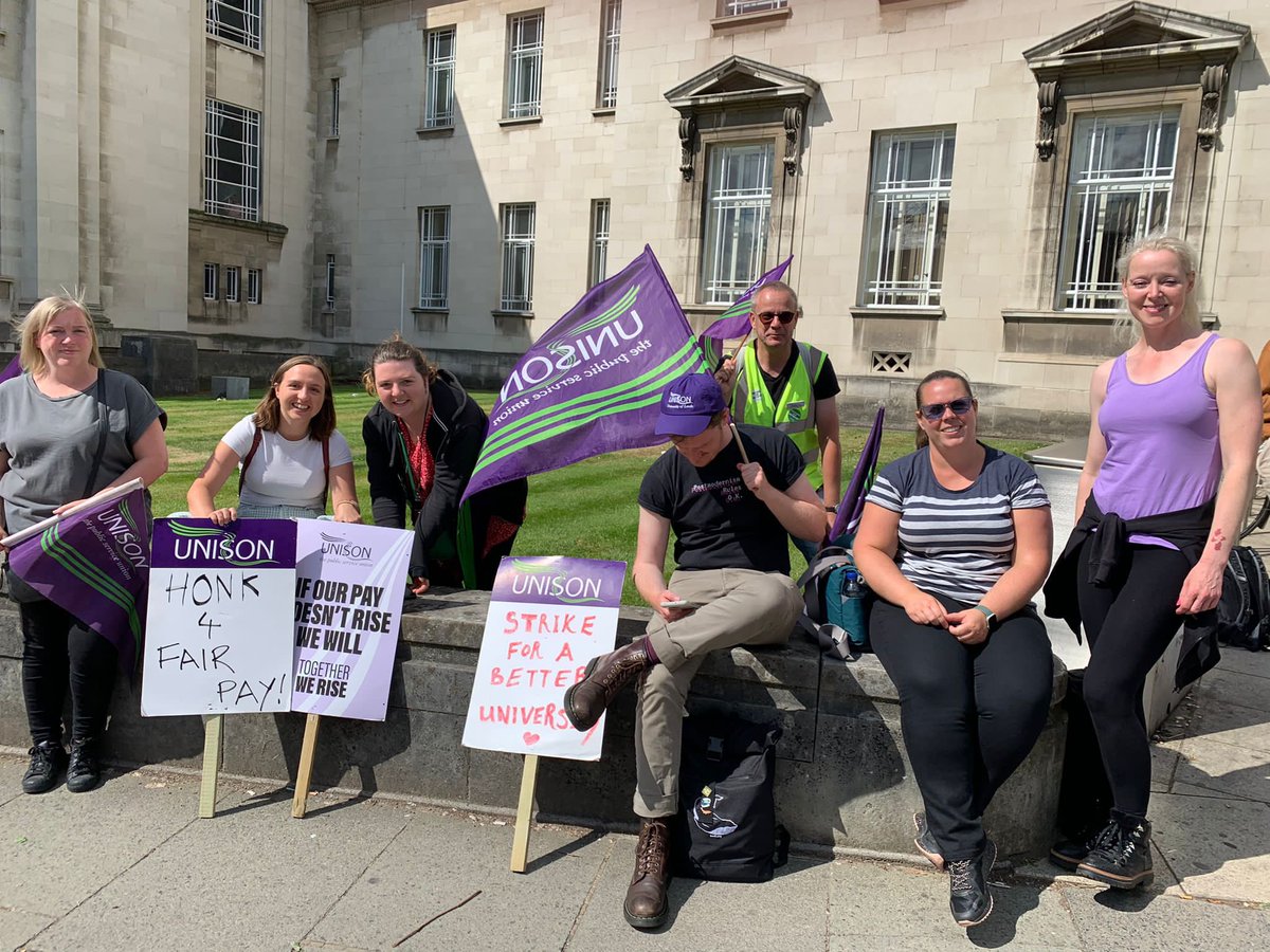 LeedsUniUnison tweet media