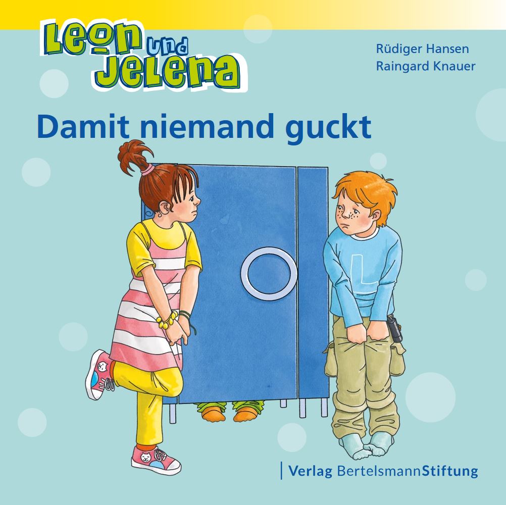 BertelsmannSt's tweet photo. Spannende Abenteuer im Kindergarten mit den neuen Heften "Leon und Jelena"! Gemeinsam entscheiden sie über Frühstück und Dreiradstreitigkeiten und lernen, wie man eine gerechte Gemeinschaft aufbaut. Perfekt für junge Leser! 📚Zu den neuen Heften: https://t.co/SIUdWmTP75 (bu) https://t.co/qozAW1iC54