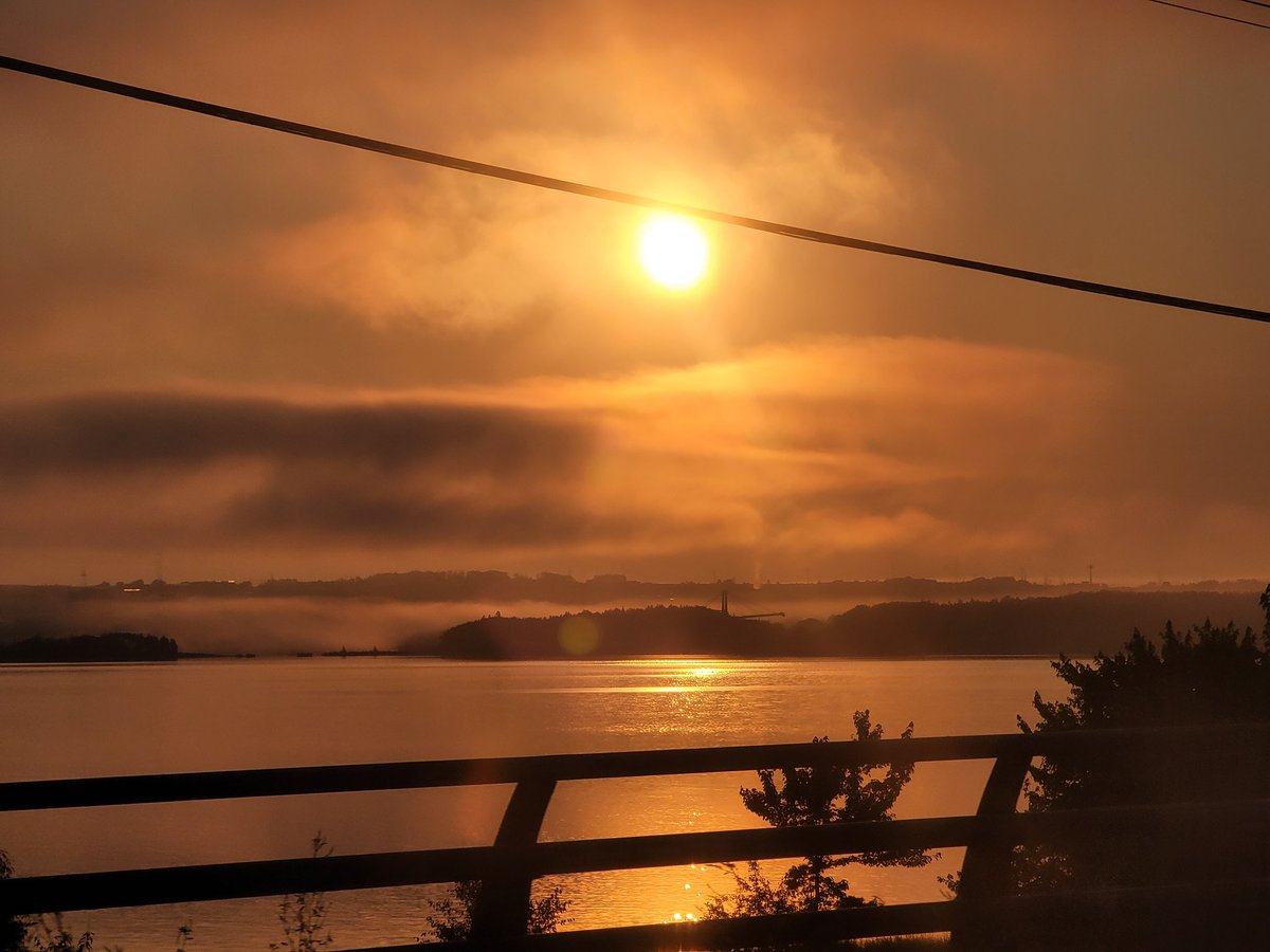 TimAGPhotos's tweet image. Good morning #Halifax