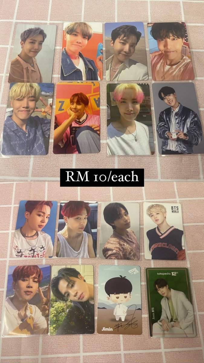 ULTIMATEKOO's tweet photo. JUALAN HARGA CINCAI
WTS BTS OFFICIAL PC  
RM 10/pc only! 

Help me RT pls! #pasarBTS #myARMYjual @BTSMarketMY https://t.co/cCtFvhsqNb