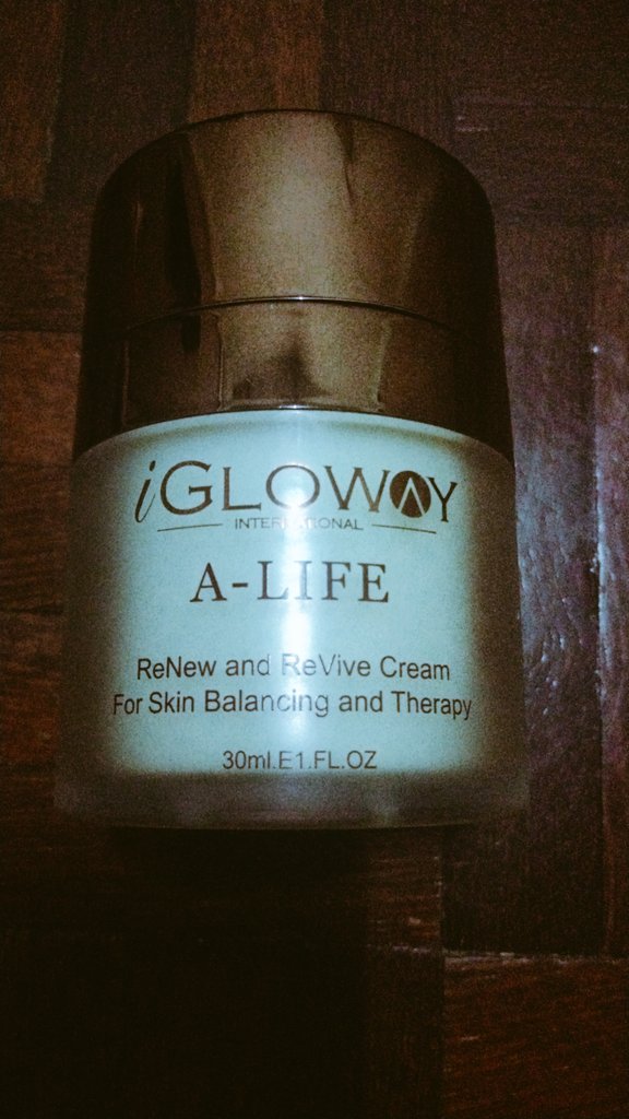 pinkbra77's tweet photo. #ElonMusk  you should try this #Alife cream #Iglowayinternational . https://t.co/hTi94Wye4c