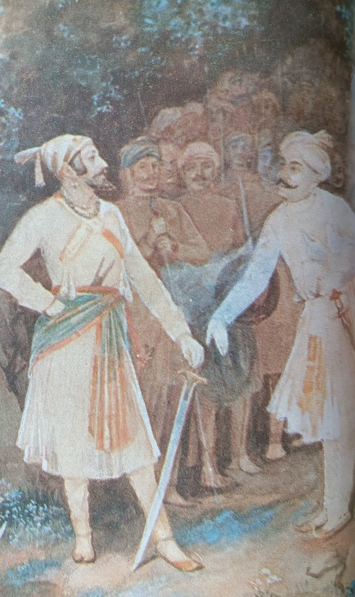 VaibhavP21's tweet photo. The sun had gone down behind the fort of #Panhalgad on 13 July 1660, and it had begun to drizzle when a team of 600 #Marathas with their leader, #ShivajiRaje, descended quietly on foot. For 4 months, #Shivaji Raje had been confined to the fort, besieged by a #Bijapuri force... https://t.co/F0WpvMMJS6