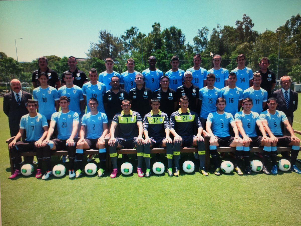 RPirizChiola's tweet photo. Hoy se cumplen 10 años del vice campeonato mundial,logrado por la Sub 20,en Turquía. Se llegó a la final contra Francia de Pogba,q luego ganaron el Mundial del https://t.co/NncR23qvaW perdió en los penales.Mi agradecimiento a ellos x facilitarme la gestión. https://t.co/0lypl43F2w
