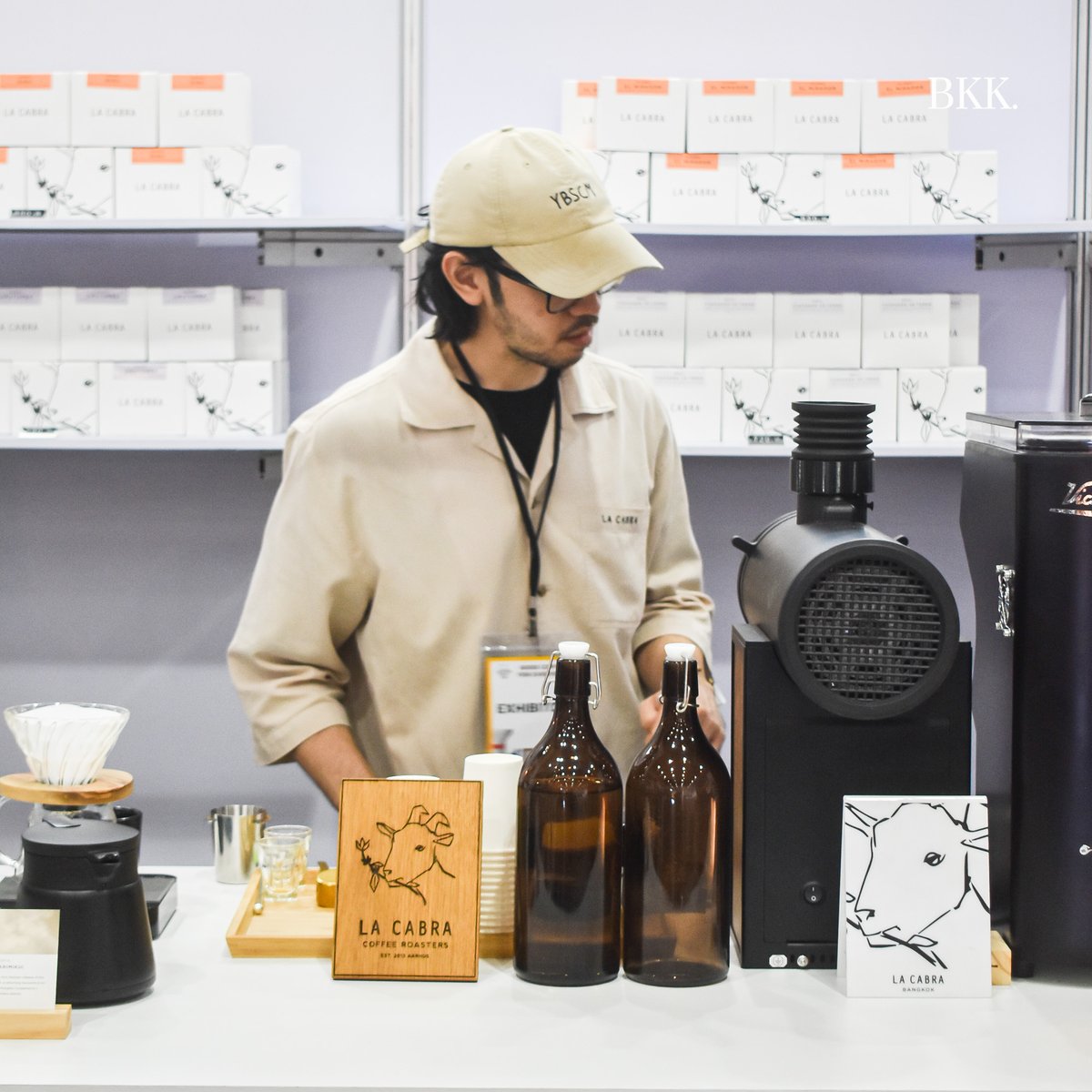 bkkmenu's tweet photo. การกลับมาของเทศกาลที่ยิ่งใหญ่ที่สุดของคนรักกาแฟ Thailand Coffee Fest 2023 ภายใต้คอนเซ็ปต์ Good Coffee for Everyone ขับเคลื่อนวงการกาแฟไทยให้ไปต่อกันแบบยั่งยืน
.
https://t.co/H41rlG2yXj
.
#BKKMENU #ThailandCoffeeFest #ThailandCoffeeFest2023 #GoodCoffeeforEveryone #SCATH #TheCloud https://t.co/Fvd652VWvT