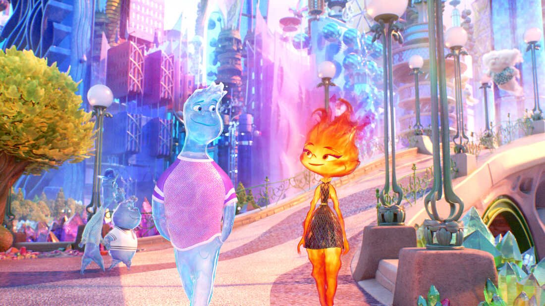Roddneyyy's tweet photo. Elemental grossed $260M worldwide and is increasing in box office popularity rapidly.

The Little Mermaid has grossed $550M worldwide and has broken even. 

The “go woke go broke” crowd feeling hella stupid right about now.

#Elemental 
#TheLittleMermaid 
#Disney https://t.co/WqMoL0xPMf