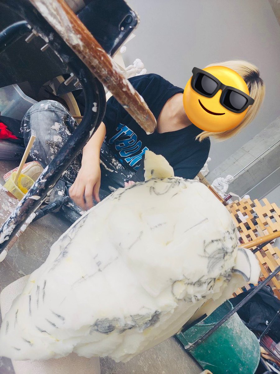 ponzcinema's tweet photo. 本日も活動を行いました！
凛々しい造形監督の姿です…✨

#SF
#特撮
#自主制作 https://t.co/mIIukWN4c0