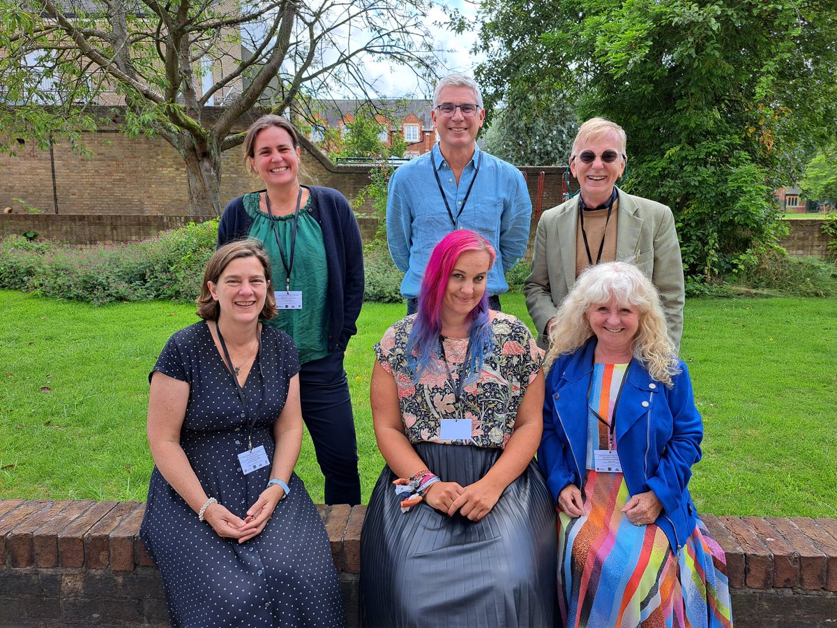 Here's a whole bunch of <a href="/BirkbeckC19/">Birkbeck C19 Studies</a> alumni attending the <a href="/VPFA1/">VPFA</a> conference in Lincoln. Having fun and learning stuff with cohort mates <a href="/janetteleaf1/">Dr Janette Leaf 🪲 🐝👻 🌊👩‍🦰</a> and <a href="/EsserHelena/">Dr Helena Esser</a> along with new friends Professor Carolyn Oulton, Professor Julia Kuehn and Professor <a href="/andrewking2904/">Andrew King</a>.