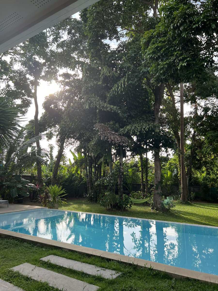 1Line1Box's tweet image. 2 years since I went ghost and life done +1000R. Became a full time trader, travelled around, got my dream car and moved out. 

Best advice for traders is to be DELUSIONAL OPTIMISTIC in yourself 

Believing you have something before you even have it is a skill within itself