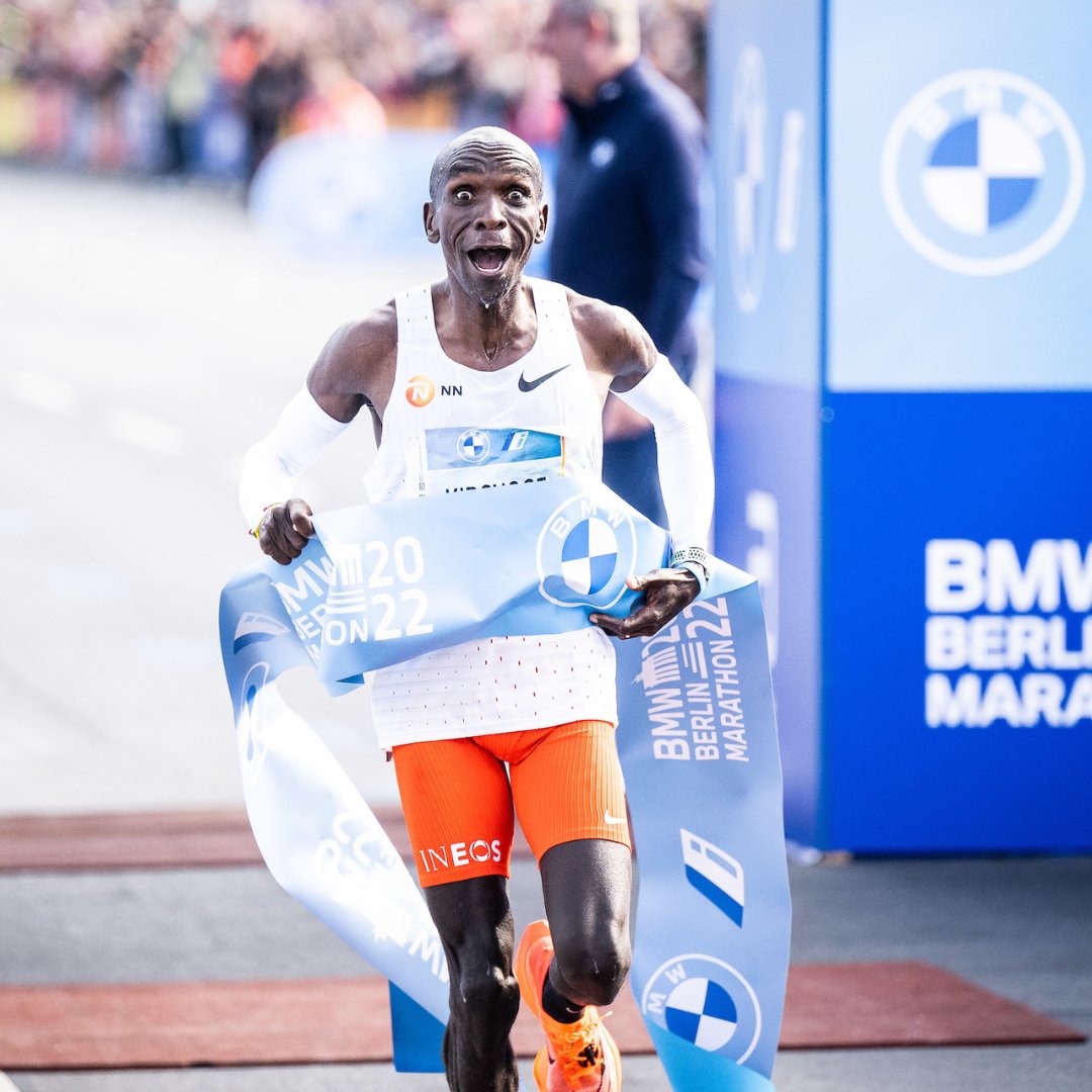 The GOAT returns to Berlin! 🔥 It's been confirmed that @EliudKipchoge will be running the 2023 @berlinmarathonE. Can he break his World Record for a third time? #LondonMarathon #BerlinMarathon #EliudKipchoge