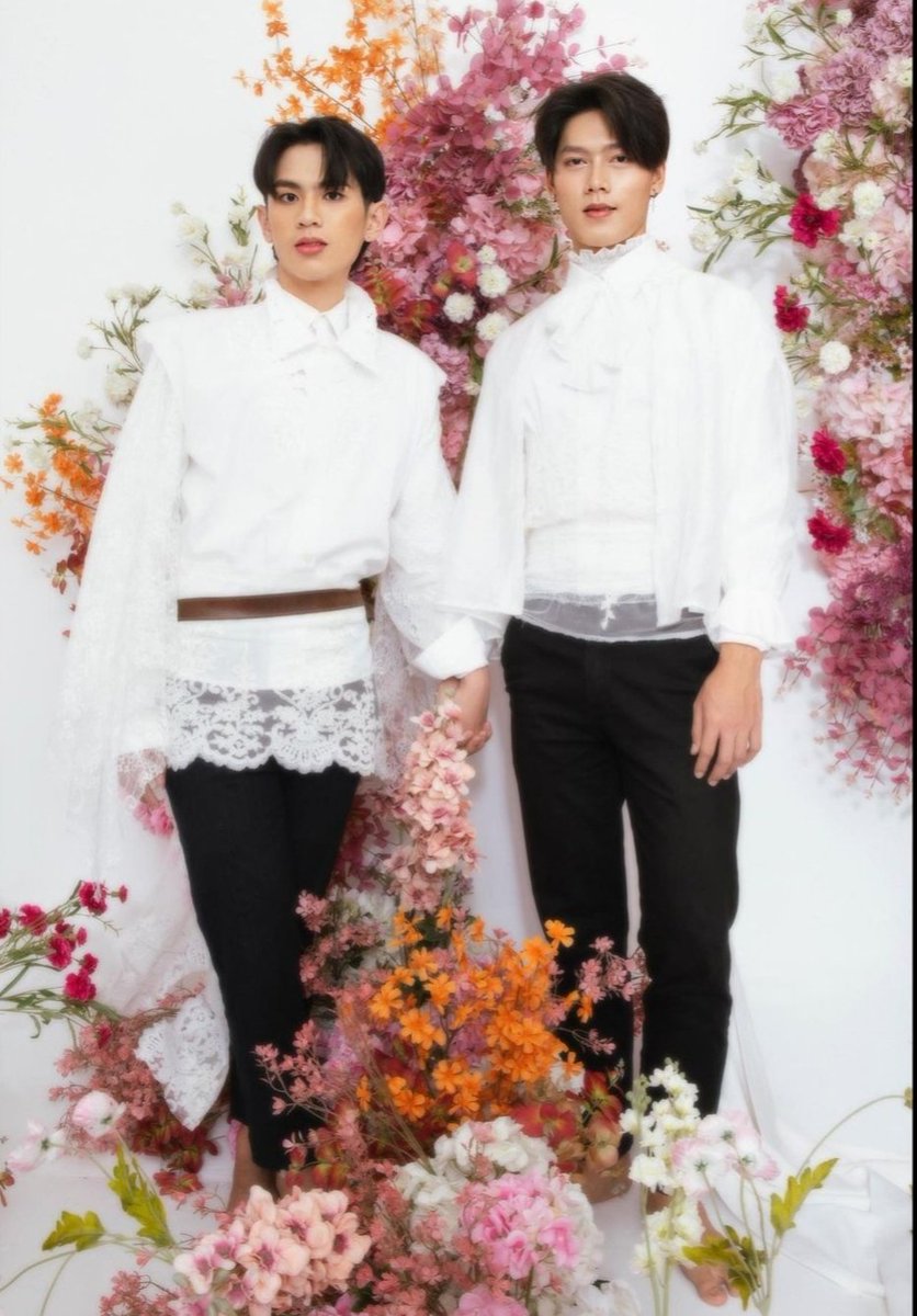 PEEMAI022533's tweet photo. คู่เขามากันเเล้วคร่าา🌱🐻‍❄️🌱
@Gunner_nsk
@ppprnt_
#boyyofgodtheseries
#ลูกรักพระเจ้าเดอะซีรีย์ https://t.co/Caon0M4HYo