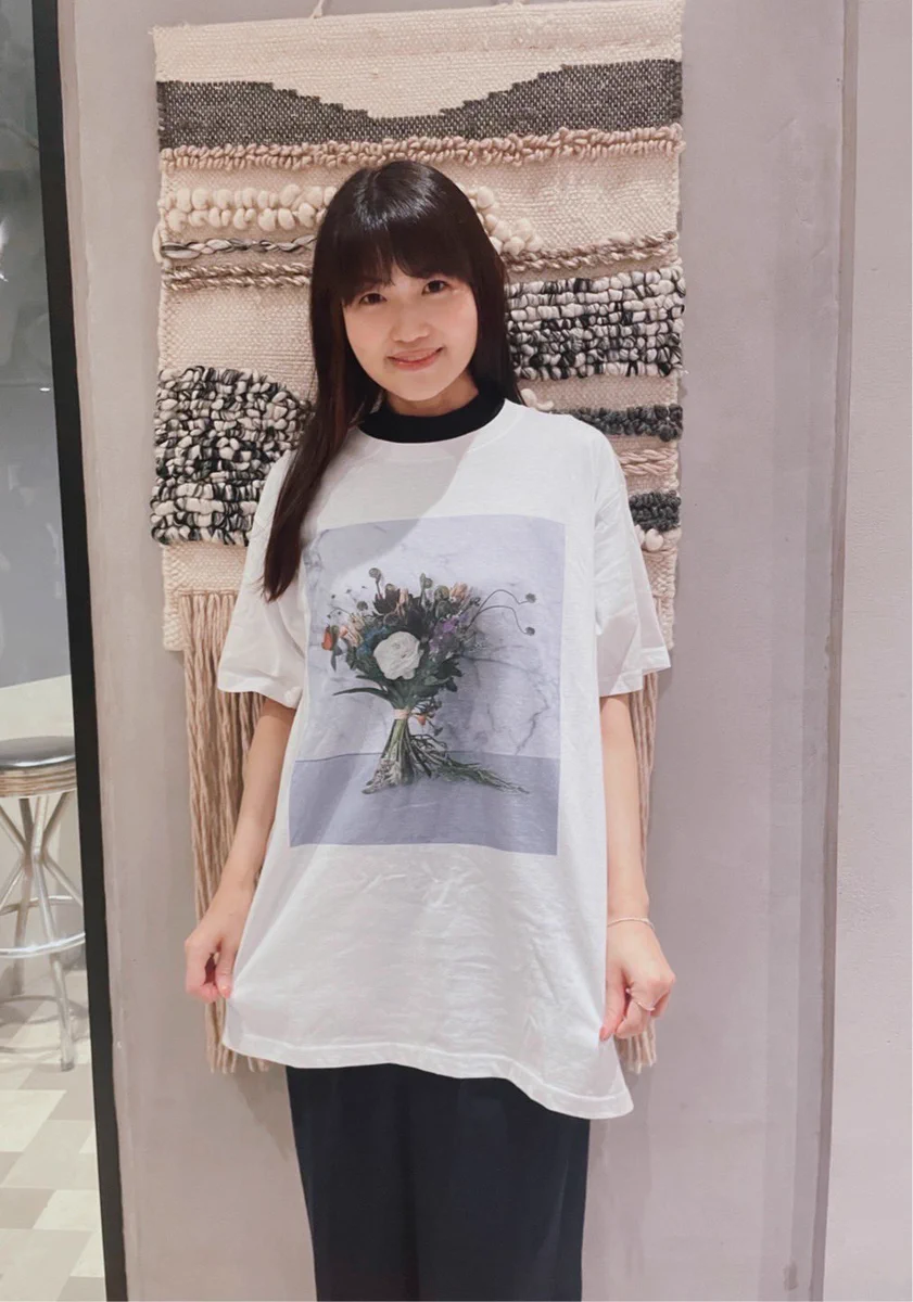 早見沙織　白と花束　Tシャツ② 早見沙織 Official on X: 