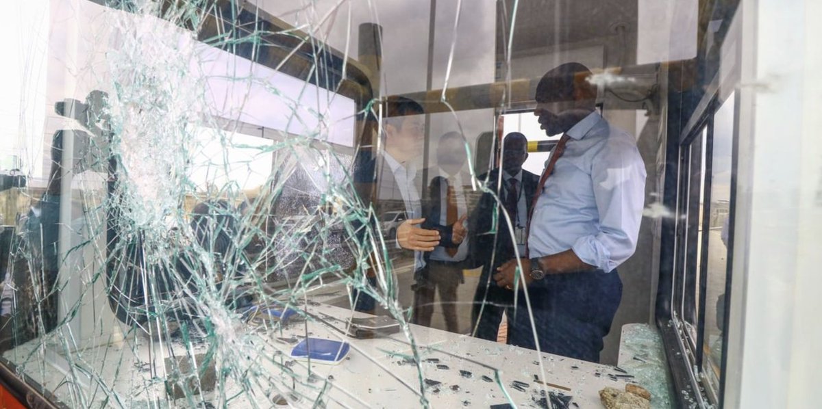 ntvkenya's tweet photo. CS Murkomen: Vandals caused KES 500m damage on Nairobi Expressway https://t.co/zDfSx8mQtQ https://t.co/IYrX64gRoU