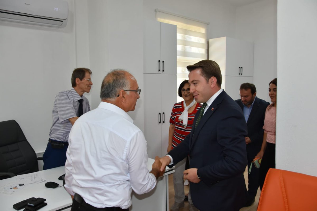 📌Akseki 

İçişleri Bakanlığımızın vatandaşlarımıza daha kaliteli ve hızlı hizmet sunmak amacıyla planladığı “Yeni Nüfus Müdürlüğü Konsepti” doğrultusunda  çalışmalar tamamlandı. Emeği geçen Devlet büyüklerimize saygılarımızı arz ederiz.<a href="/sefikaygol/">Şefik AYGÖL</a> <a href="/TCNufus/">Nüfus ve Vatandaşlık İşleri Genel Müdürlüğü</a> <a href="/AntalyaValilik/">T.C. Antalya Valiliği</a>