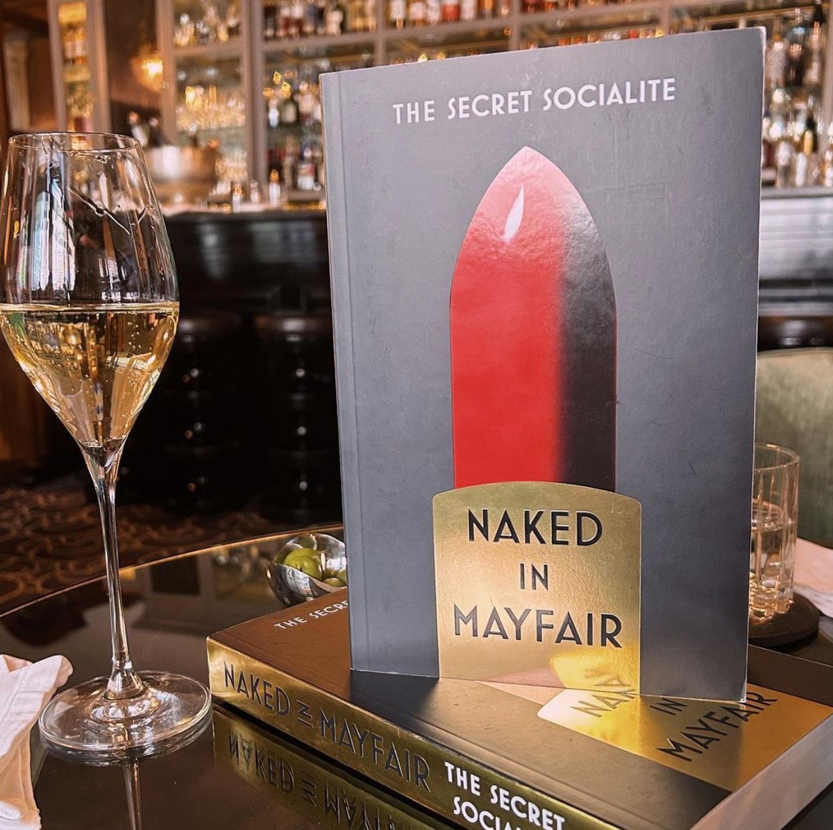 Whitefox Publishing tweet media