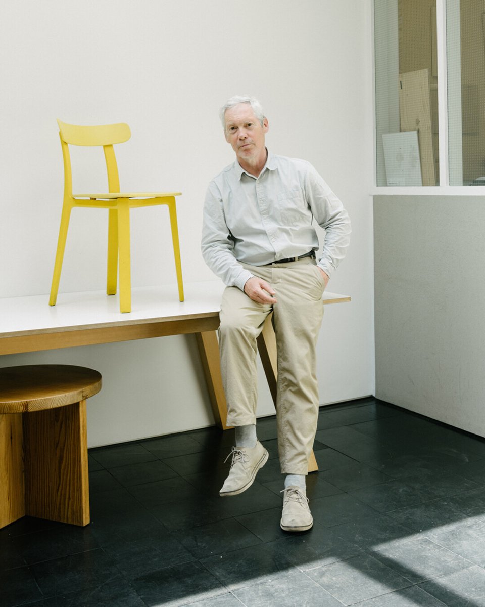 INTENTS &amp; PURPOSES — A CONVERSATION WITH JASPER MORRISON
- 
Jasper Morrison crafts purposeful objects from bus stops to mobile phones, each item reflects meticulous consideration for materials and end users. Discover more in our studio interview: nrsprjcts.com/jspr-mrrsn