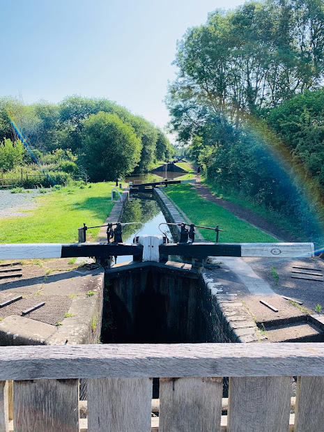 erraticsproject's tweet photo. We're really looking forward to Bromsgrove Carnival this Saturday! We'll be sharing our latest trail - Trail 6: Around Bromsgrove and Tardebigge. 👣🚴
Pick up a free trail guide and find out about Bromsgrove's Ice Age past. We'd love to see you there! 🙂 https://t.co/O2sd1FPa2J