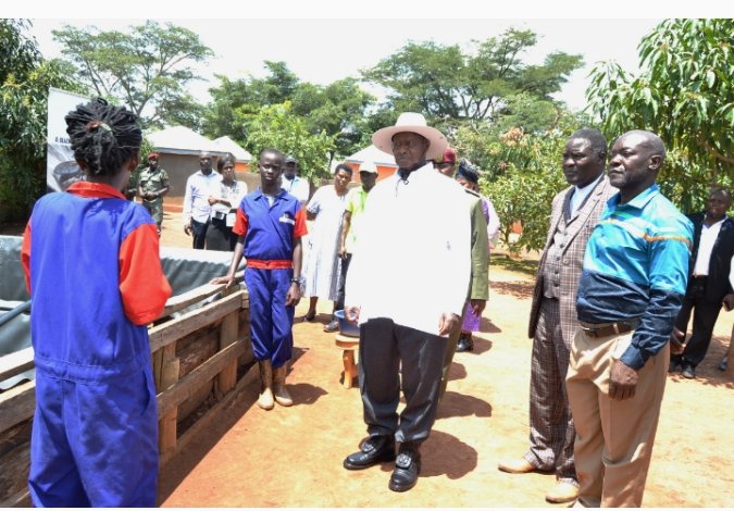 Small small throw back😁🔥☑️.Hope you had a good Thursday ❤️