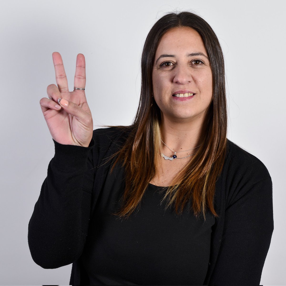 Sabrina Larocca 💚 tweet media