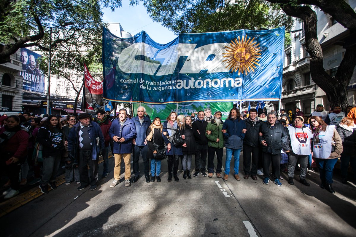 CTAAutonoma's tweet photo. 🥁 Marchamos al Ministerio de Trabajo, en el marco de la convocatoria al Consejo del Salario Mínimo, Vital y Móvil, que será esta tarde. https://t.co/XR4dKCeyHW