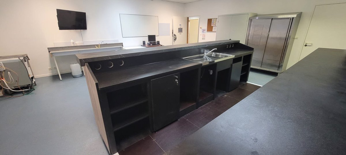 lhtoccitanie's tweet photo. La rentrée prochaine se prépare avec un nouveau bar pour accompagner au mieux nos apprentis en Mention complémentaire Employé Barman, 3ème promotion, et Brevet Professionnel Employé Barman, 1ere promotion. @CFAAcademieTlse @actoulouse https://t.co/RJ8zRoi871