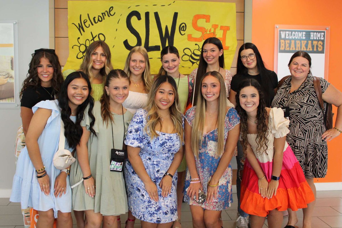 pnghsstuco's tweet photo. Achievement night π#district17 #tascstuco https://t.co/xzmczH7yqk