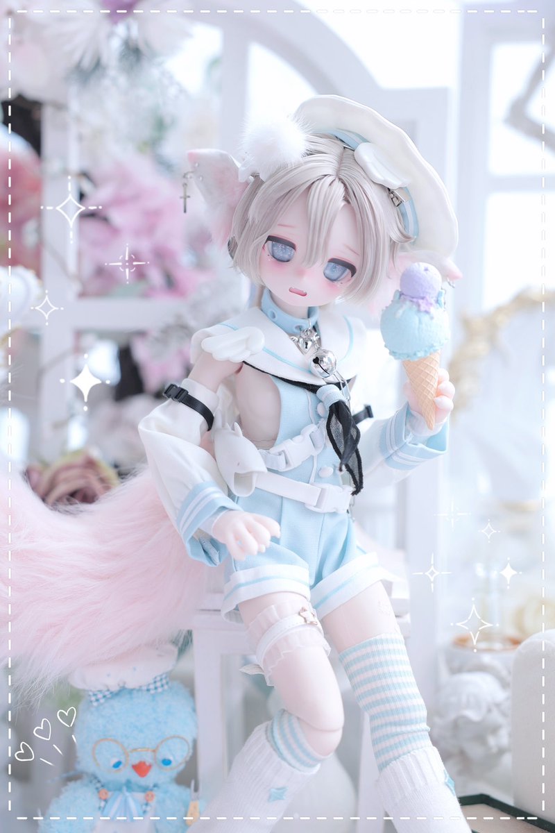 Pascalvv1061's tweet photo. 🎀Hi~ I'm Pascal, you can also call me Yue, this is an updated short intro. 🎀

(Head Image is me and my cat, his name is Light~🐈‍⬛)

✨I am still working on better photo-shooting skills. I'll share my doll daily&amp;photos here~Feel free to DM me for any questions✨

💖Thank You💖 https://t.co/DbVXrwhWBt