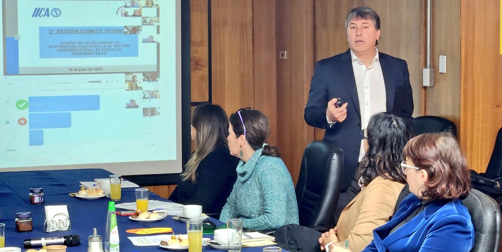 IICAChile tweet media