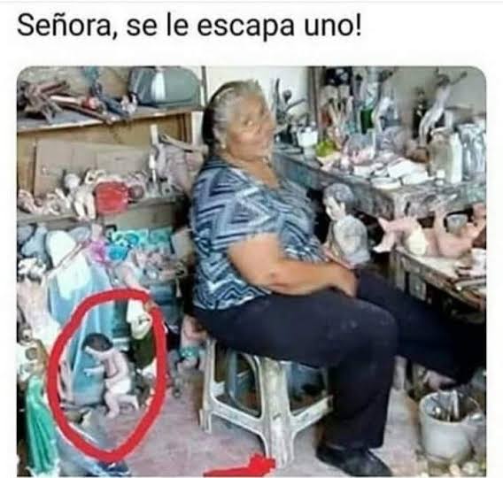 loreleiguzman's tweet photo. Hola @elvisnoelvis @Ibero909FM 
Yo quiero boletos para little jesus, sé que pediste imágenes de puestos reparando niños dios, pero me gusta más esta del que se escapa. Saludos!! Te voy a extrañar estas vacaciones!!! https://t.co/8ZS3zsxF0J